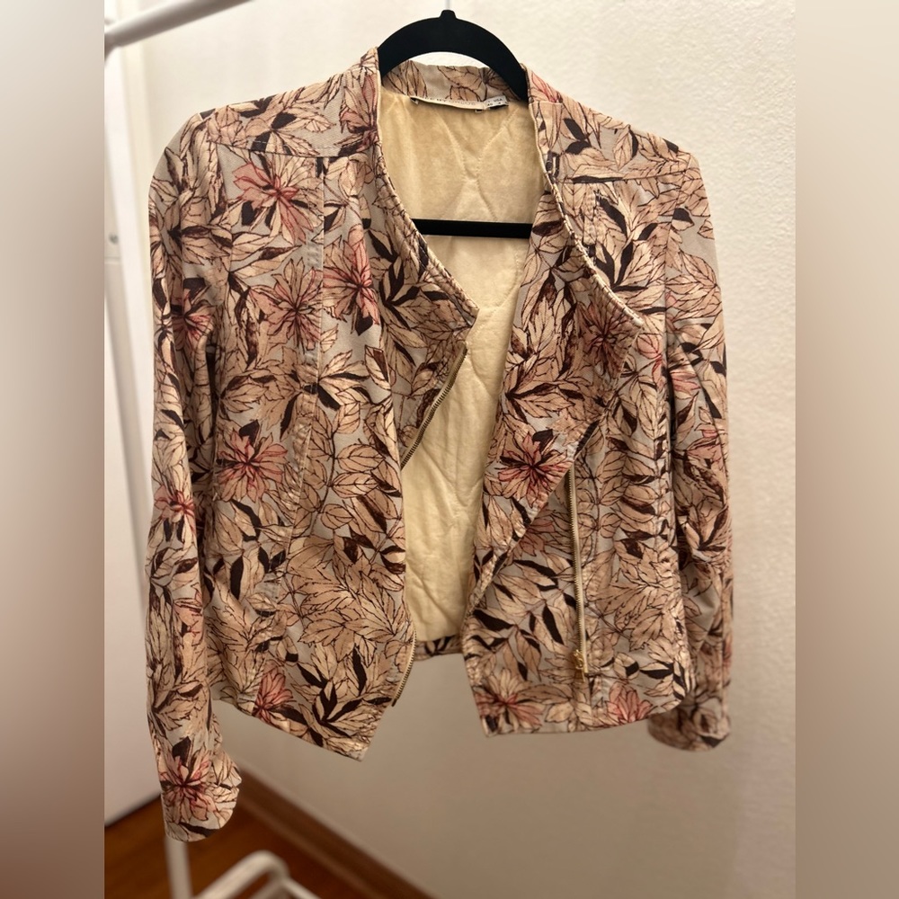 See By Chloe cropped floral denim jacket..